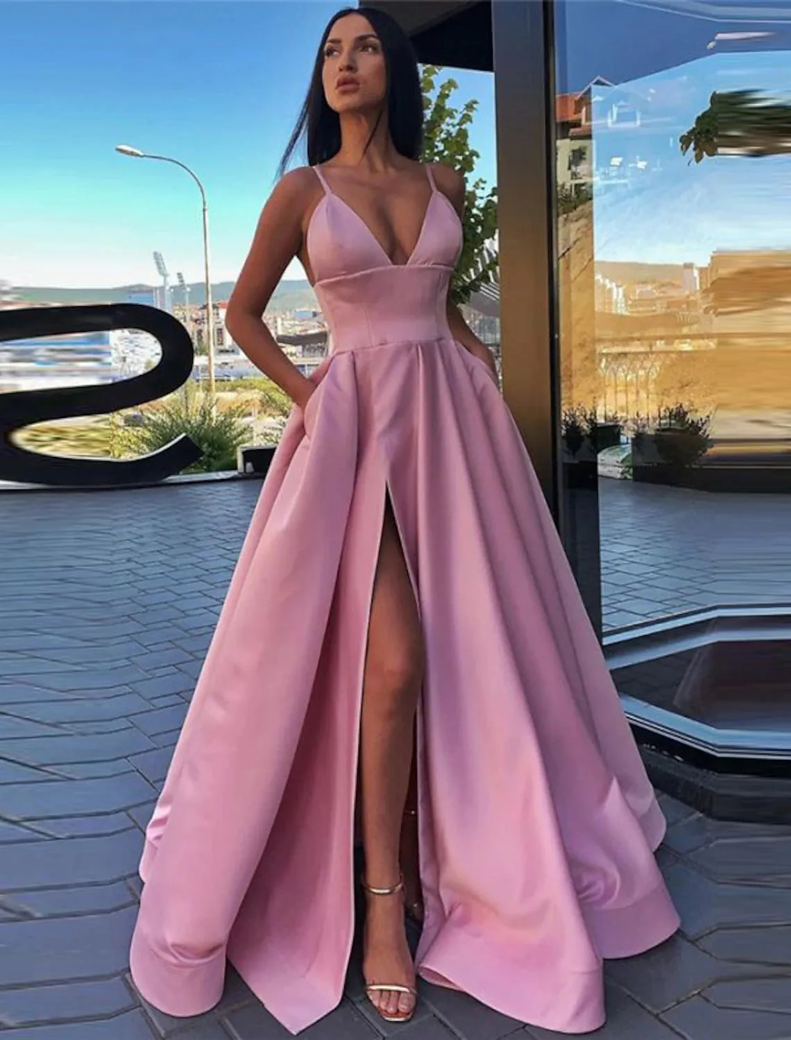 A-Line Black Dress Plus Size Prom Dress High Split Evening Dress Formal Birthday Summer Dress Spaghetti Strap Sleeveless Sweep / Brush Train Satin with Pleats Split Front