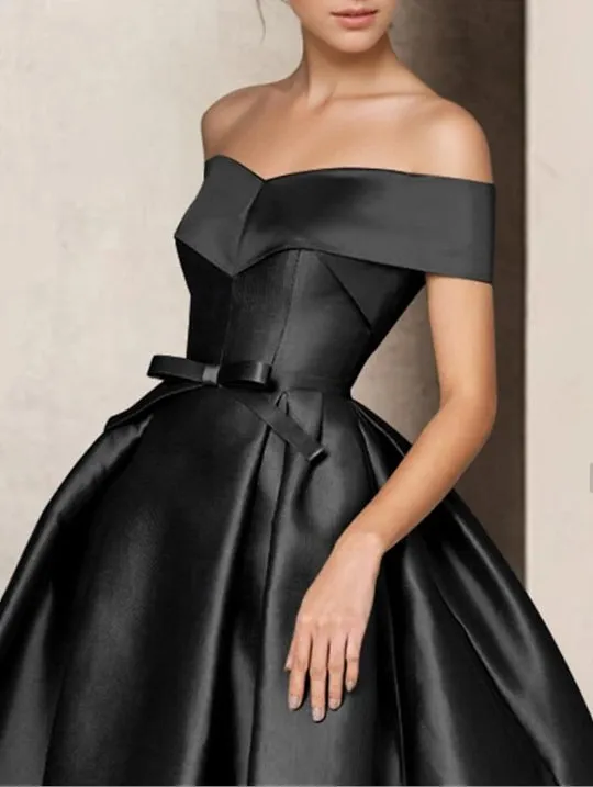 A-Line Evening Gown Elegant Black Dress Short Sleeve Strapless Satin with Bow(s)