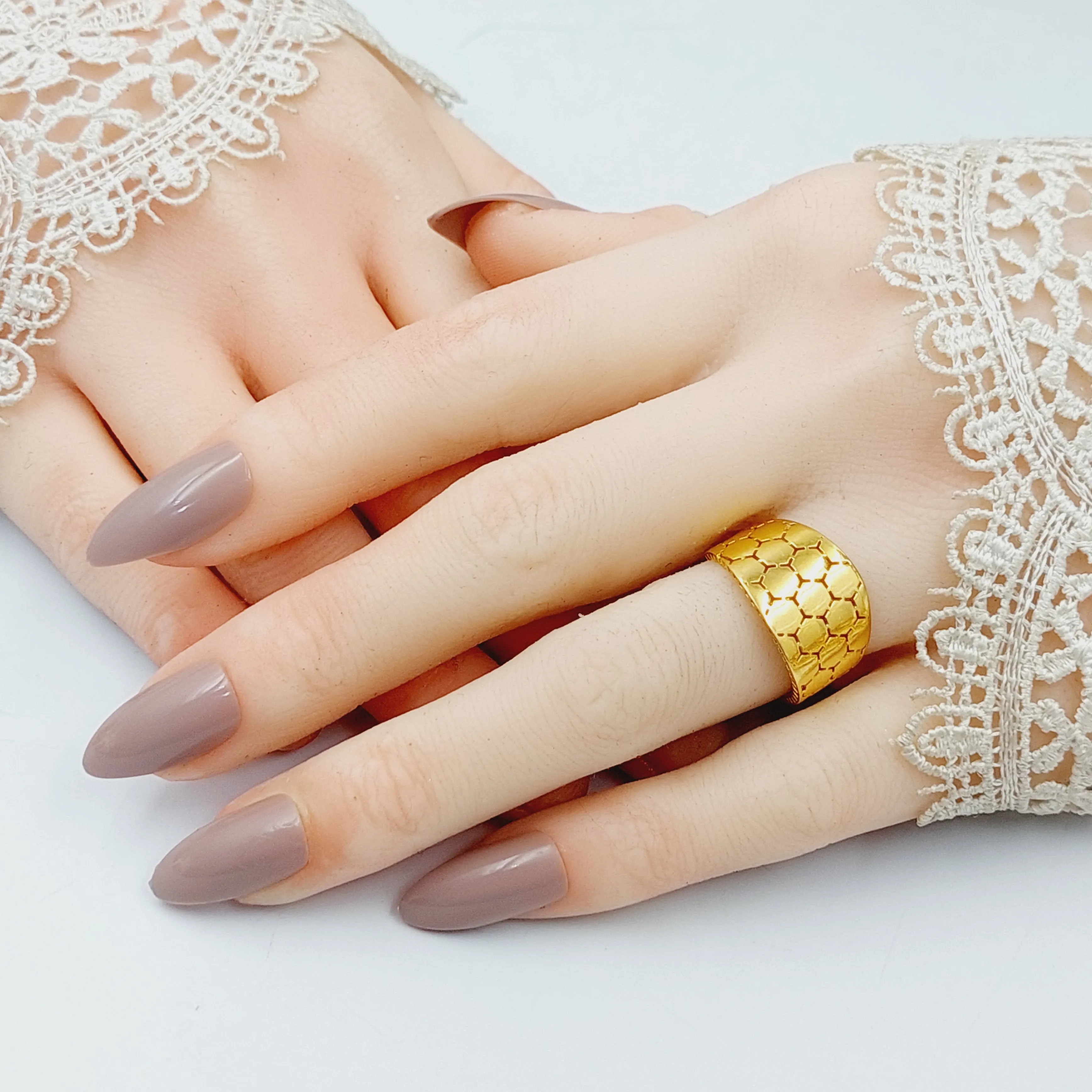 Beehive Ring