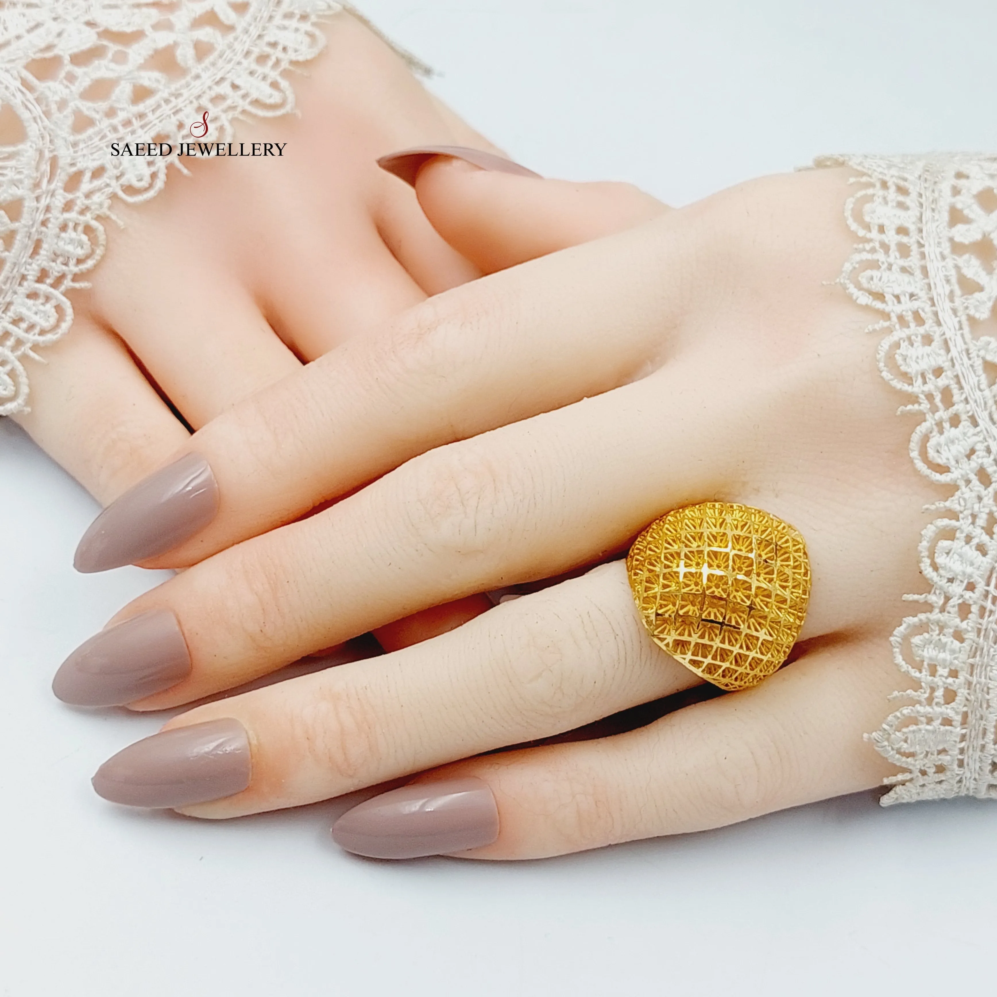 Beehive Ring