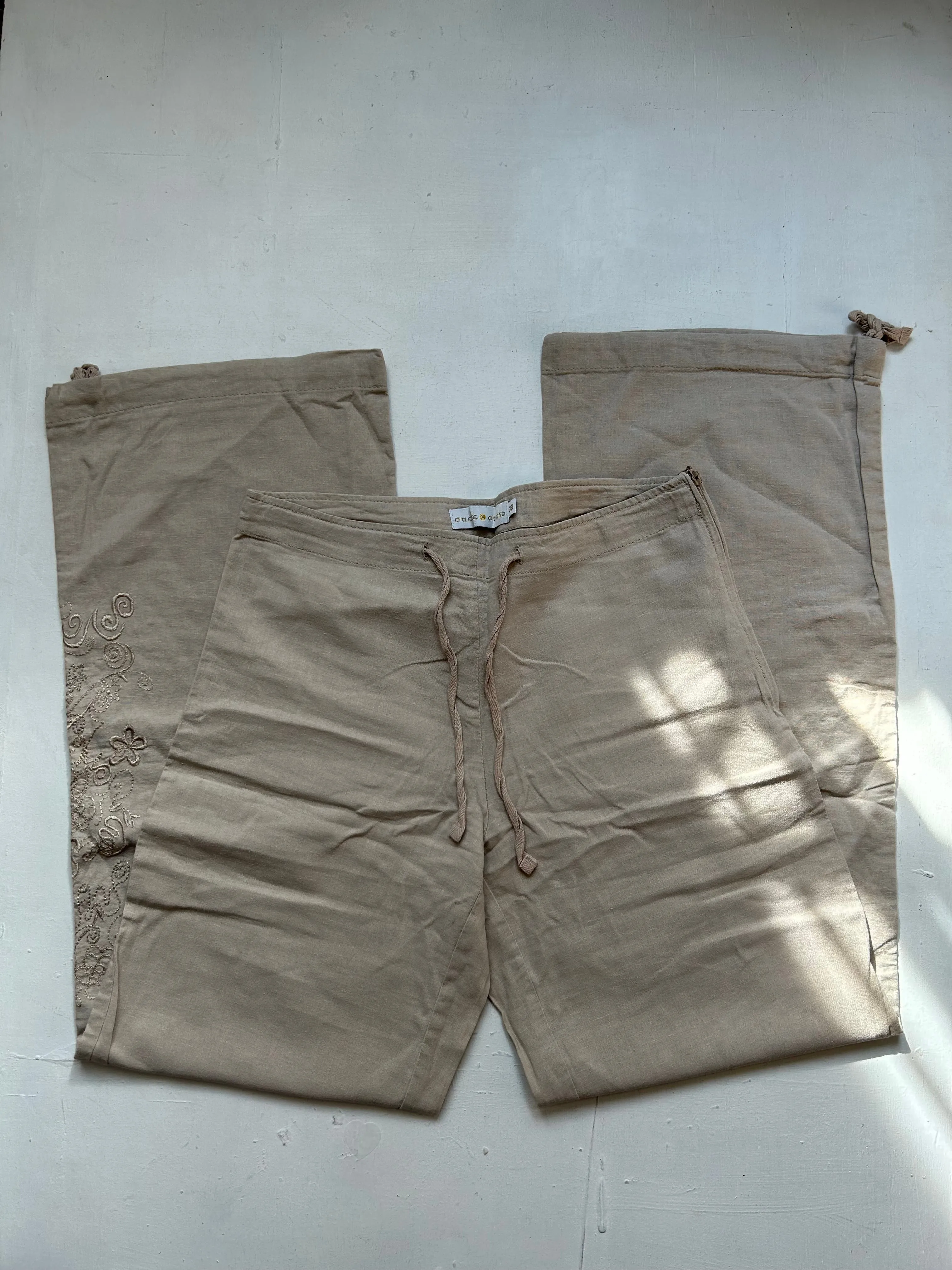 Beige baggy large low rise linen pants (XS)