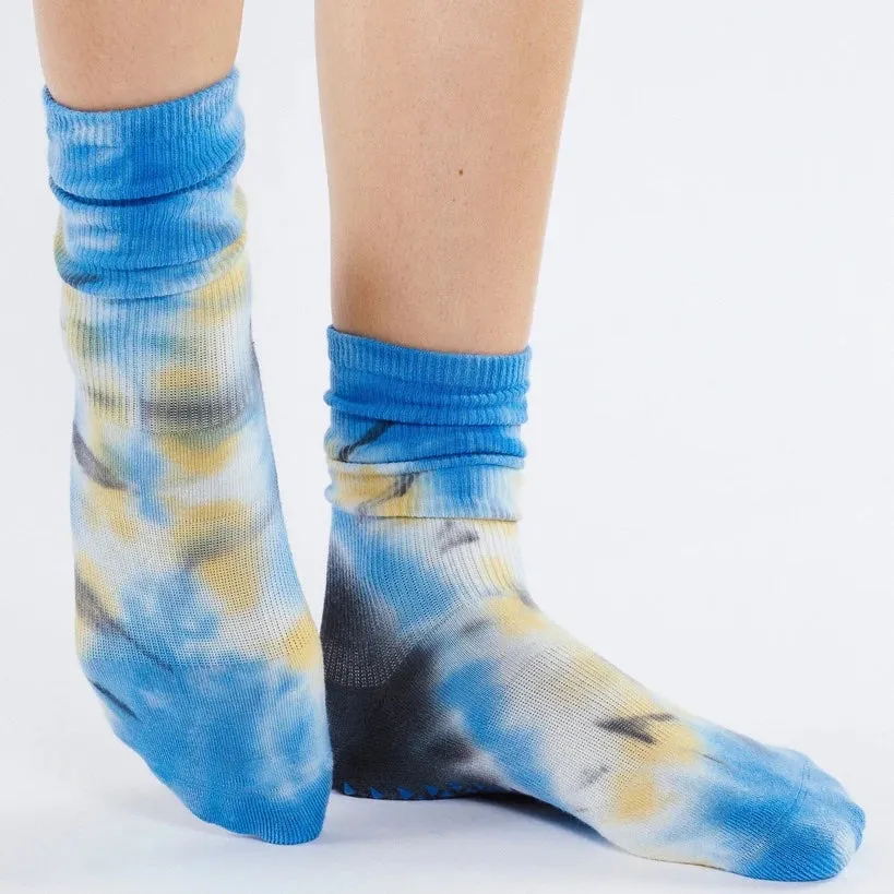 Bullseye Crew Grip Socks - Blue (Barre / Pilates)