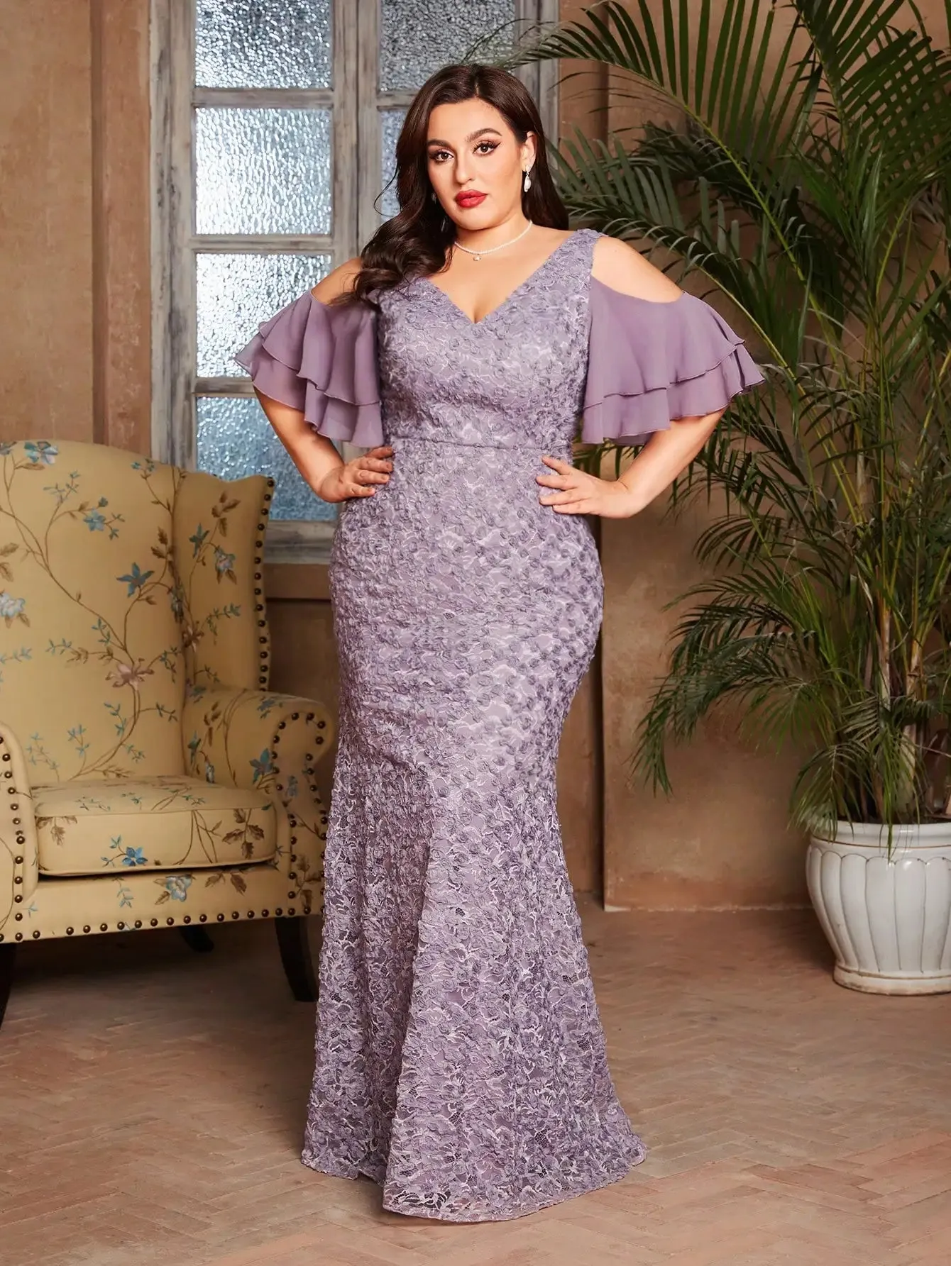 Purple Plus Size Romantic Lace Cold Shoulder Party Dress