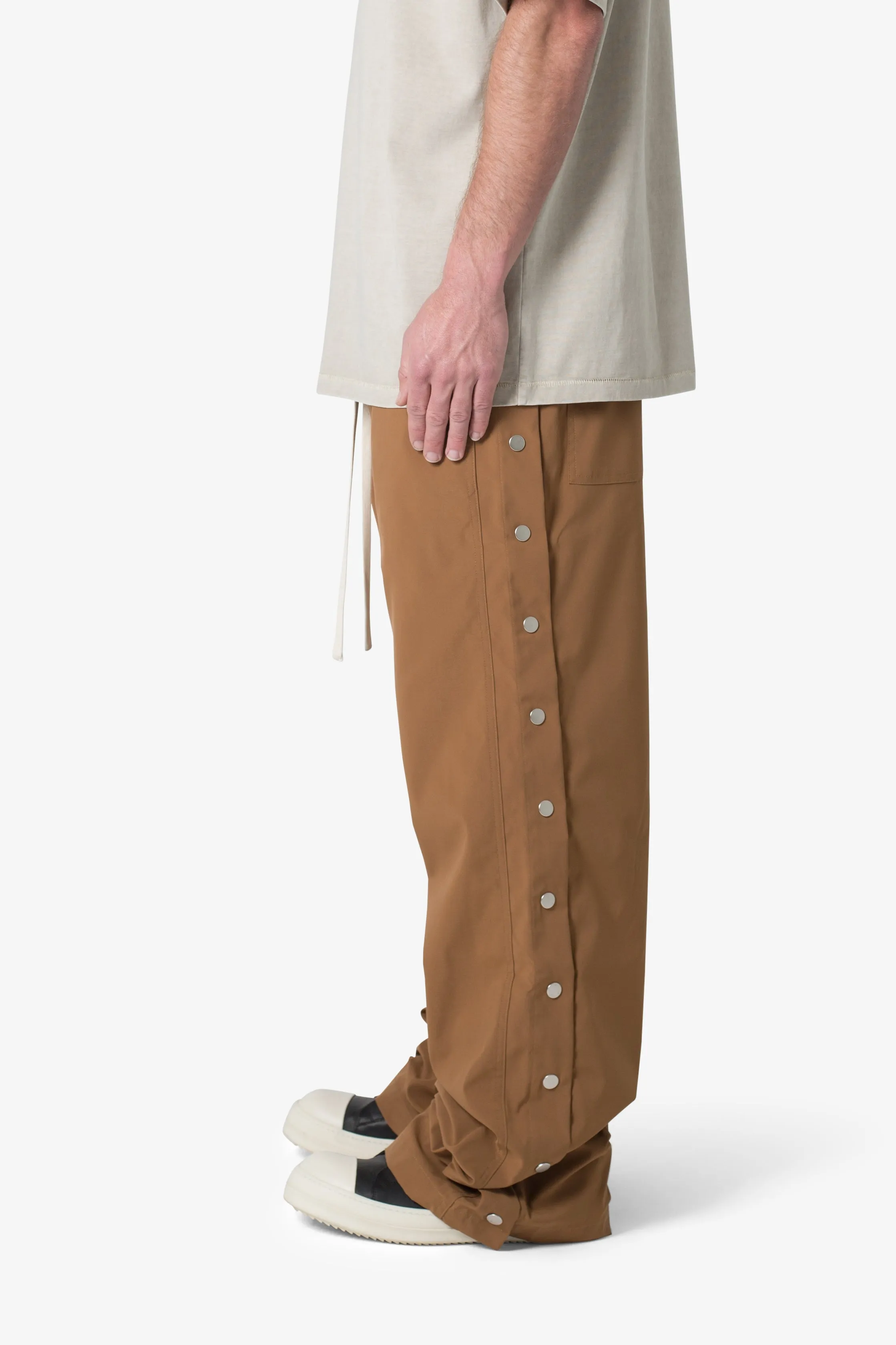 Side Snap Nylon Pants - Brown